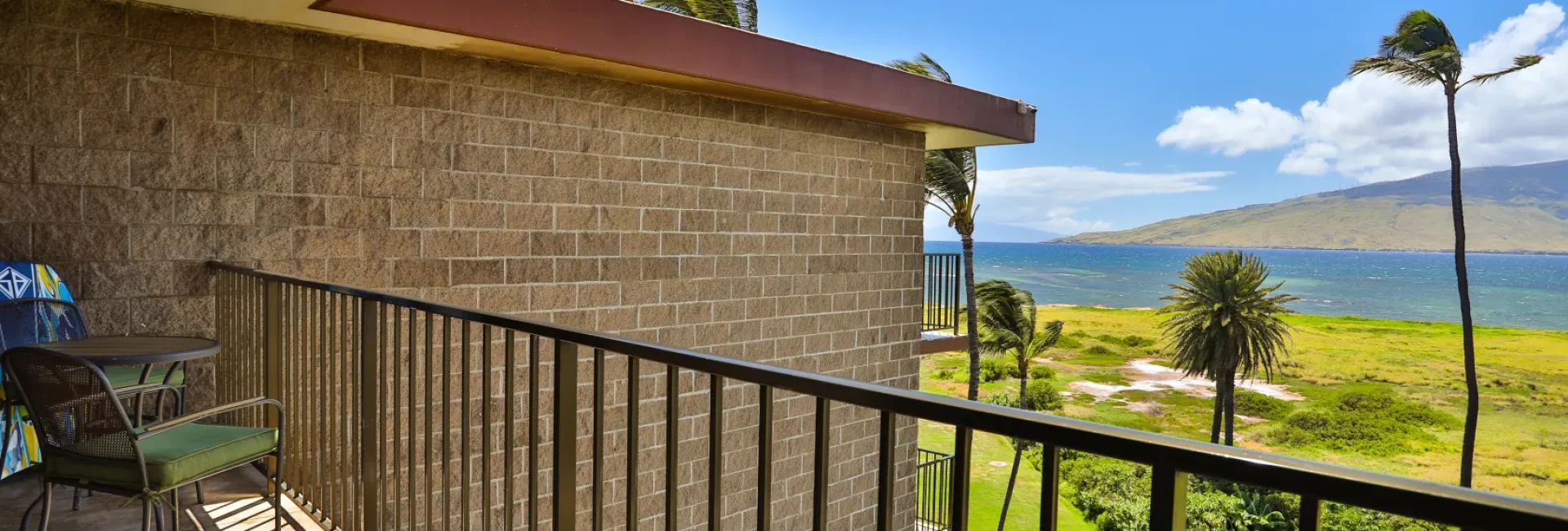 Newly updated Kauhale Makai 610 1 bedroom top floor